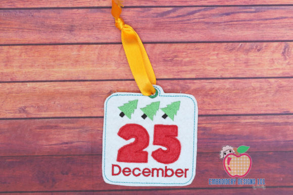 December 25 Calendar Ornament: A Cozy Nostalgic Holiday Embroidery Design